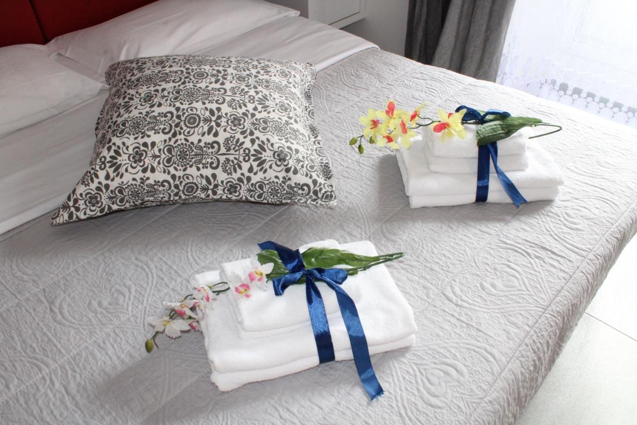 La Suite Rooms & Apartments Μπολόνια Εξωτερικό φωτογραφία